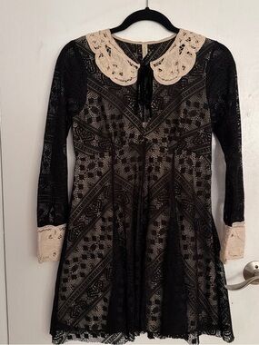 Vintage Free People Lace Mini Dress with Peter Pan Collar